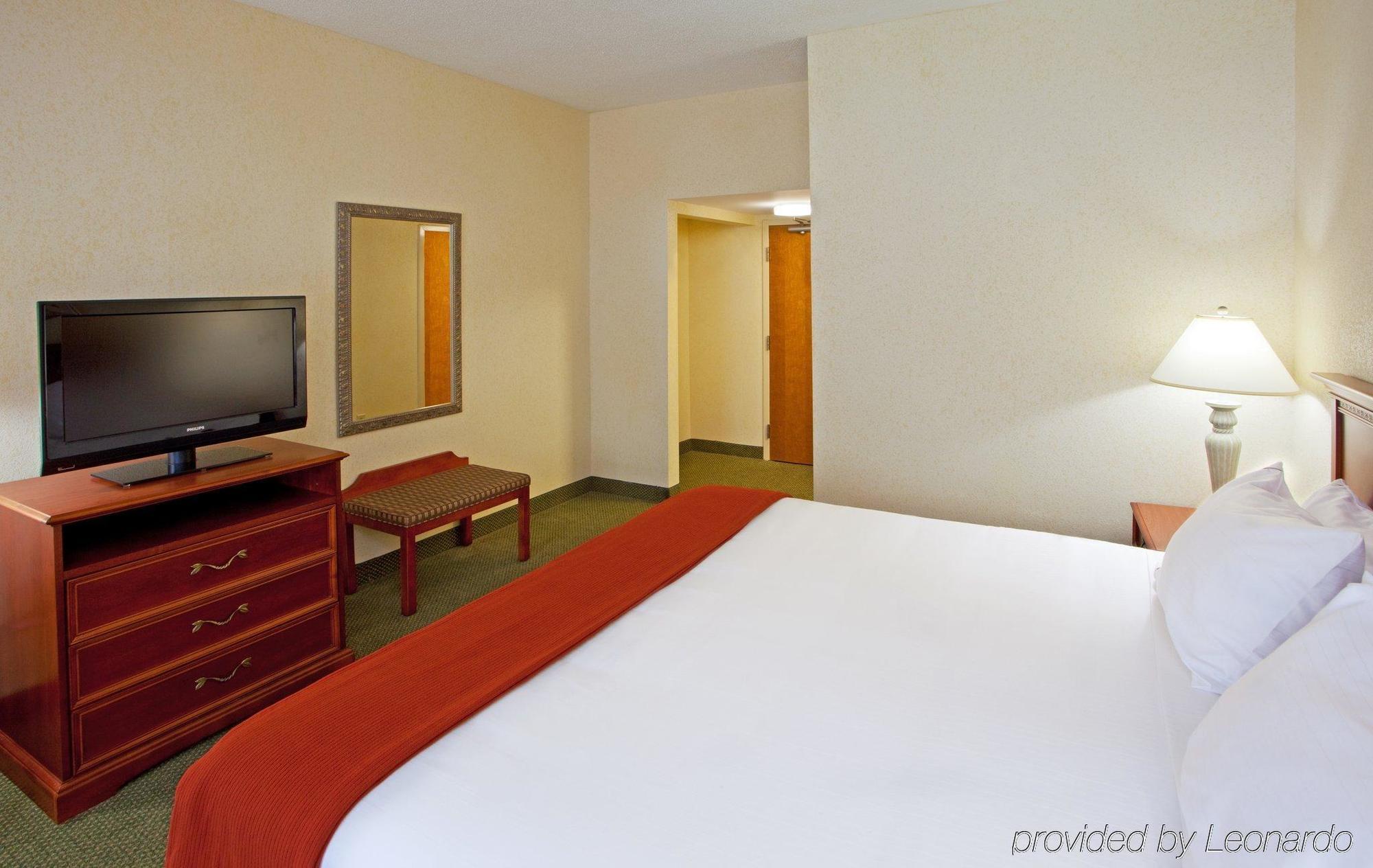 Holiday Inn Express Richmond-Mechanicsville By Ihg Room photo